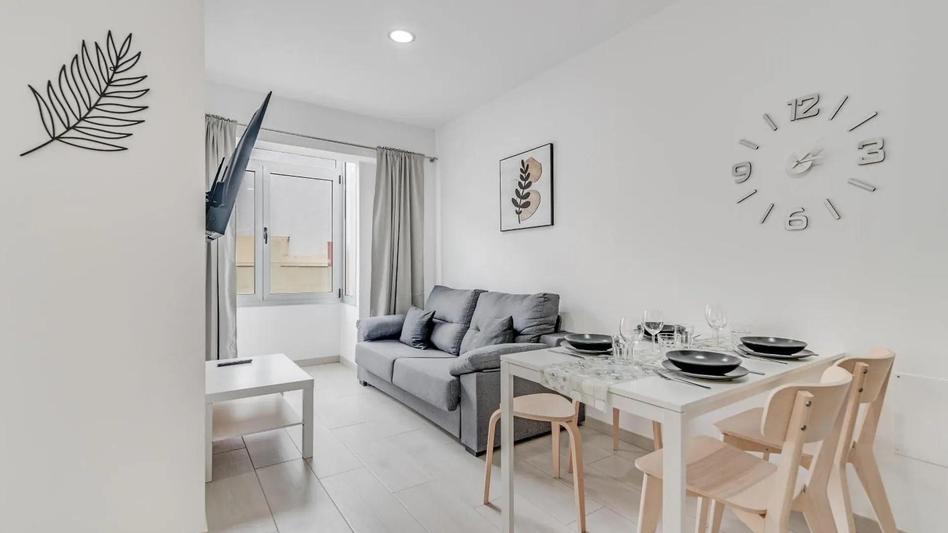 לאס פאלמס דה גראן קנאריה Escondite Sereno - 50M Las Canteras Beach לאס פאלמס דה גראן קנאריה